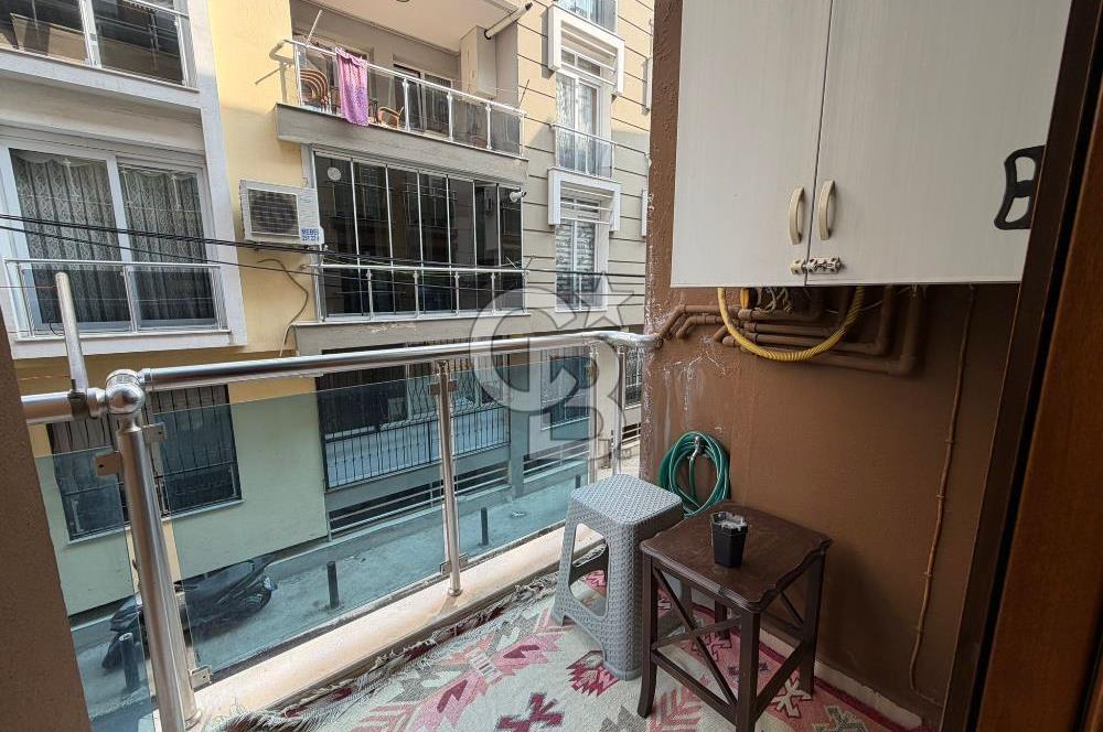 CB SMYRNA'DAN ALİFUAT CEBESOY'DA BAKIMLI MASRAFSIZ ARA KAT DAİRE