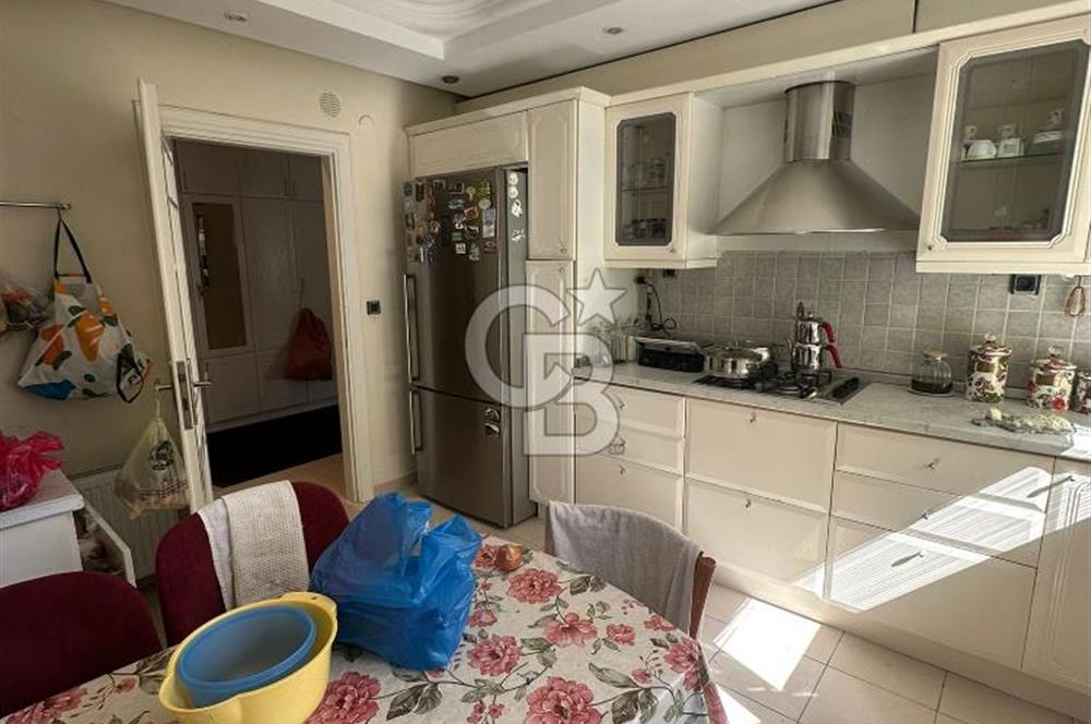 FLORYA CADDESİ GÜL EVLERDE KİRALIK 4+1 DAİRE