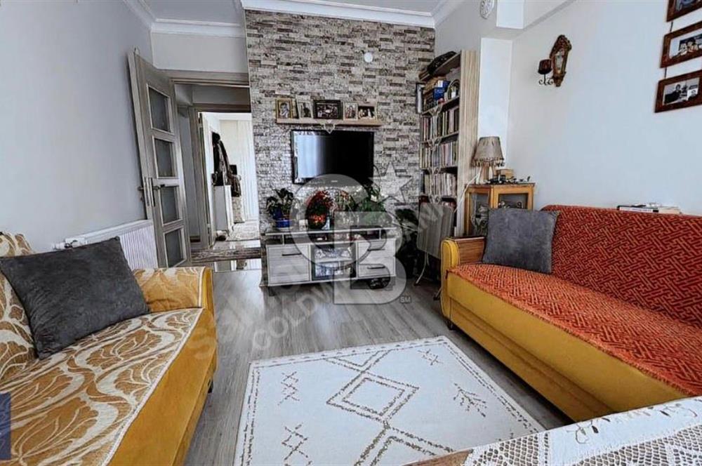 BOZYAKA ESKİİZMİR CADDESİ ÜZERİ KAPALI MUTFAK 8 YILLIK 2+1 DAİRE