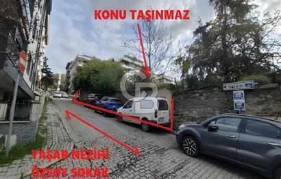 ÜSKÜDAR İHSANİYE MAHALLESİNDE BAHÇELİ AHŞAP EV VE KAGİR KULÜBE