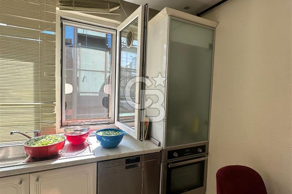 FLORYA CADDESİ GÜL EVLERDE KİRALIK 4+1 DAİRE