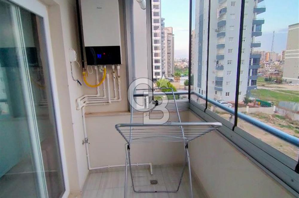 ÇARKIPAREDE STADYUM YAKINI FULL EŞYALI CAM BALKONLU 1+1 DAİRE