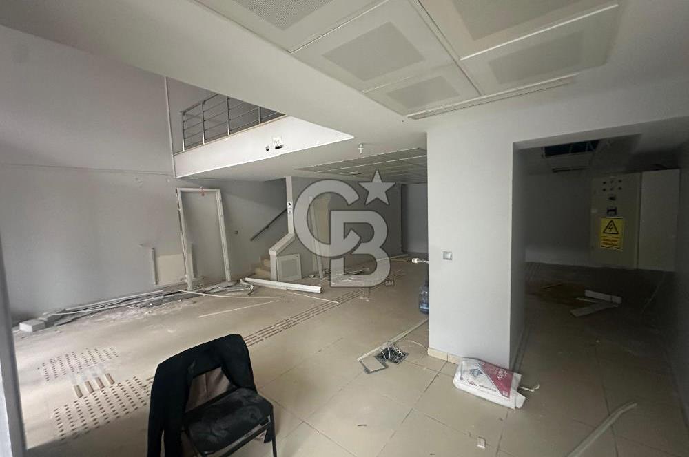 ÜSKÜDAR FISTIKAĞACI' NDA SATILIK İŞ YERİ