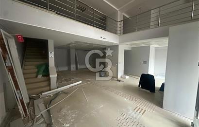 ÜSKÜDAR FISTIKAĞACI' NDA SATILIK İŞ YERİ