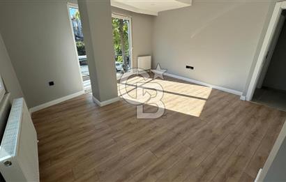 ACIBADEMİN KOMŞUSU ÜNALANDA YENİ BİNADA 2+1 SATILIK FERAH DAİRE