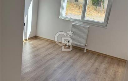 ACIBADEMİN KOMŞUSU ÜNALANDA YENİ BİNADA 2+1 SATILIK FERAH DAİRE