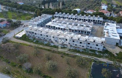 ŞAKRANDA 3+1 HAVUZLU SİTE İÇERİSİNDE VİLLA