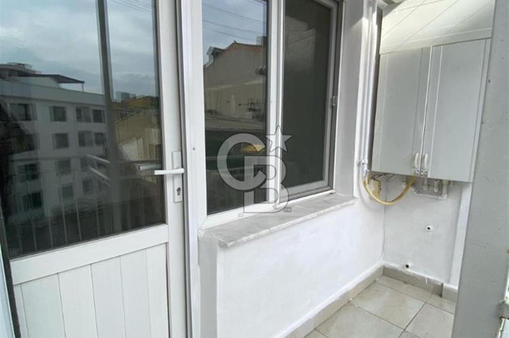 Güzelyalı da 2+1 da Bakımlı Satılık Daire