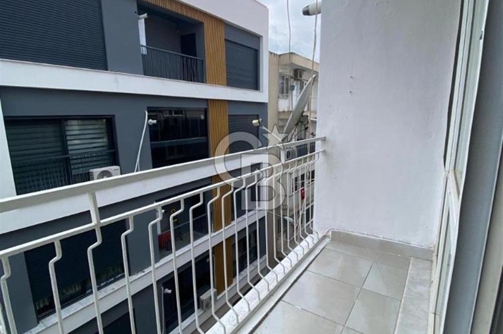 Güzelyalı da 2+1 da Bakımlı Satılık Daire