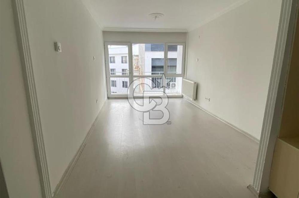 Güzelyalı da 2+1 da Bakımlı Satılık Daire