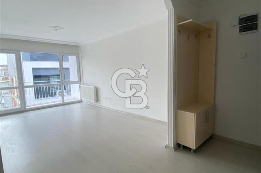 Güzelyalı da 2+1 da Bakımlı Satılık Daire