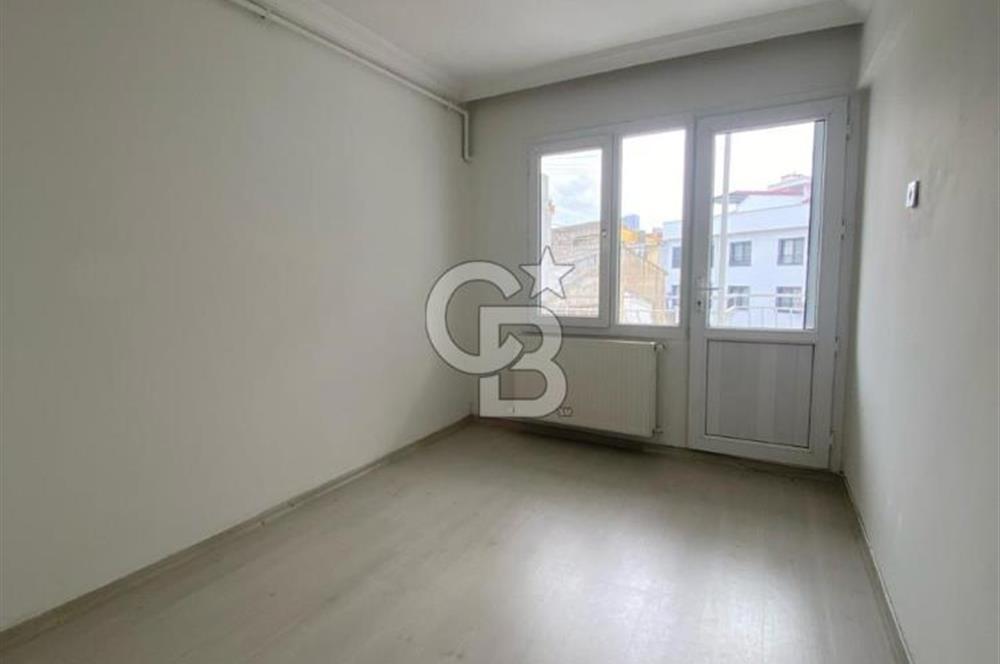 Güzelyalı da 2+1 da Bakımlı Satılık Daire