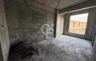 ŞAKRANDA 3+1 HAVUZLU SİTE İÇERİSİNDE VİLLA