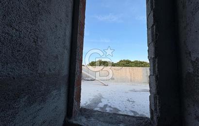 ŞAKRANDA 3+1 HAVUZLU SİTE İÇERİSİNDE VİLLA