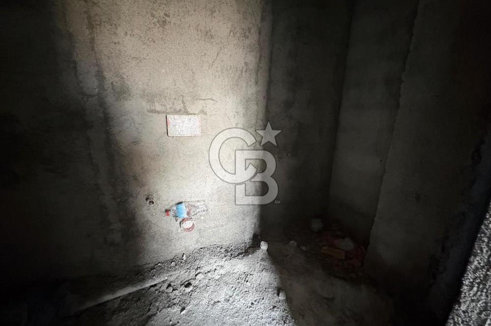 ŞAKRANDA 3+1 HAVUZLU SİTE İÇERİSİNDE VİLLA