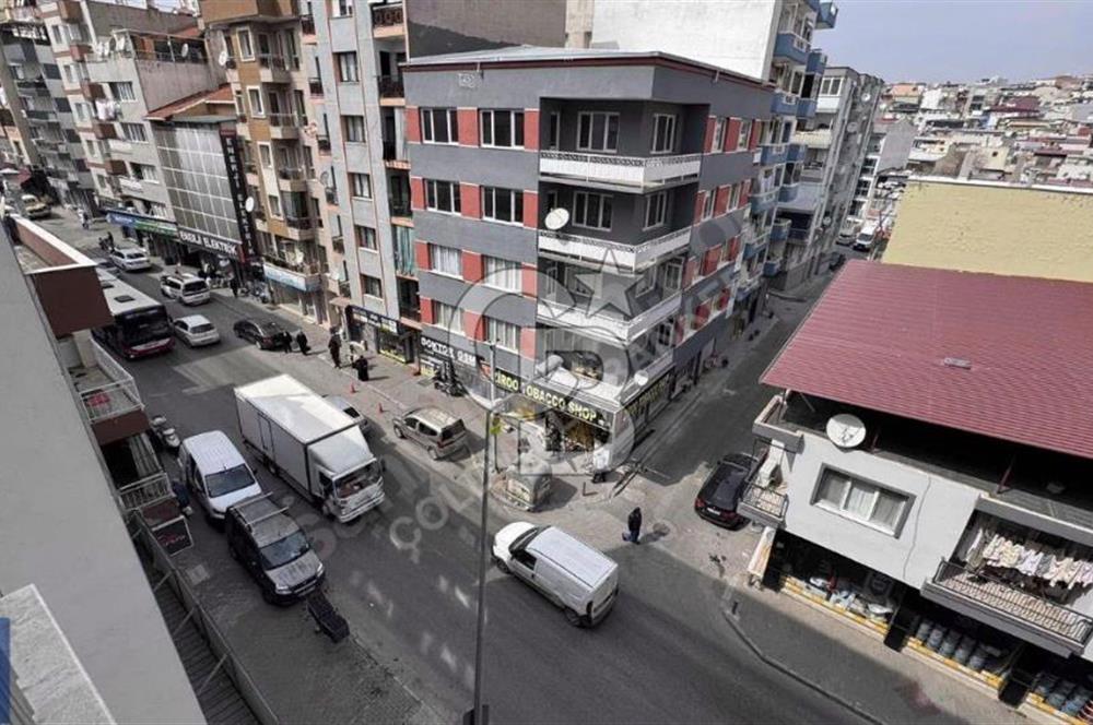 BOZYAKA ESKİİZMİR CADDESİ ÜZERİ KAPALI MUTFAK 8 YILLIK 2+1 DAİRE
