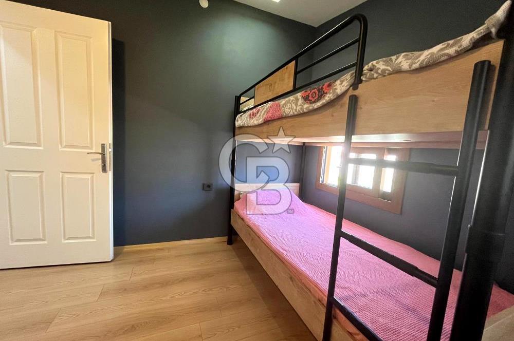 Akarca Yenisu Evlerinde Deniz Manzaralı Satılık 5+1 Villa