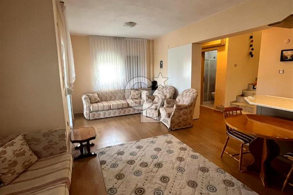 Akarca Yenisu Evlerinde Deniz Manzaralı Satılık 5+1 Villa