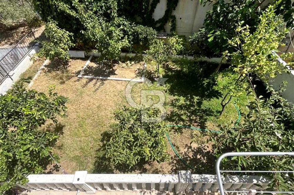 Akarca Yenisu Evlerinde Deniz Manzaralı Satılık 5+1 Villa