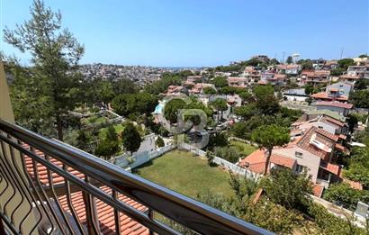 Akarca Yenisu Evlerinde Deniz Manzaralı Satılık 5+1 Villa