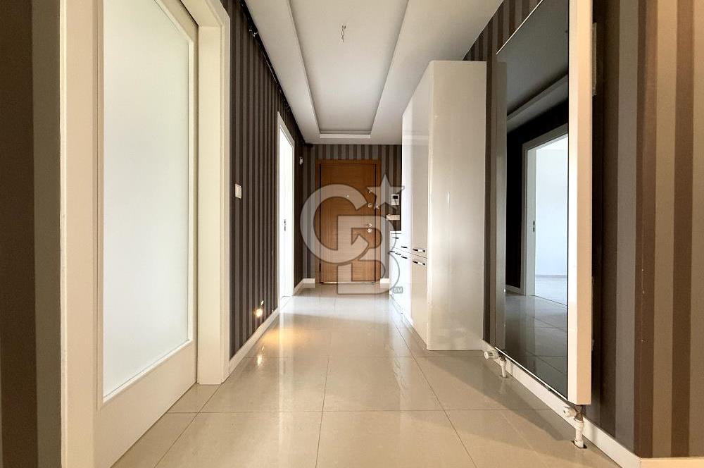 Gaziemir Irmak Mahallesi Konuk Park'ta 3+1 Lüks Kiralık Daire