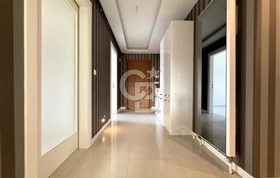 Gaziemir Irmak Mahallesi Konuk Park'ta 3+1 Lüks Kiralık Daire