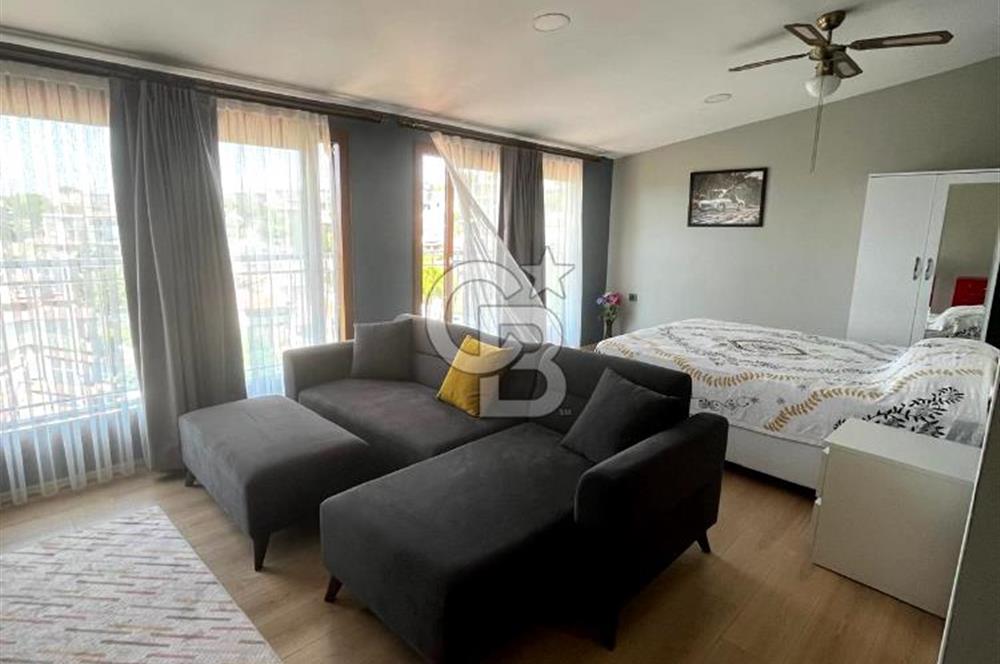 Akarca Yenisu Evlerinde Deniz Manzaralı Satılık 5+1 Villa