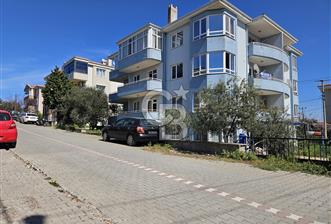 Adliye Bölgesinde Satılık Ön Cephe Köşe 3+1 Dair - 1 - 340713