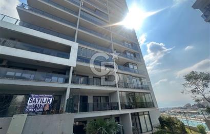 Çiğli Park Yaşam Santorini Sitesi’nde Önü Açık, Büyük Bahçeli Fırsat Daire