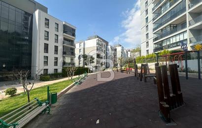 Çiğli Park Yaşam Santorini Sitesi’nde Önü Açık, Büyük Bahçeli Fırsat Daire