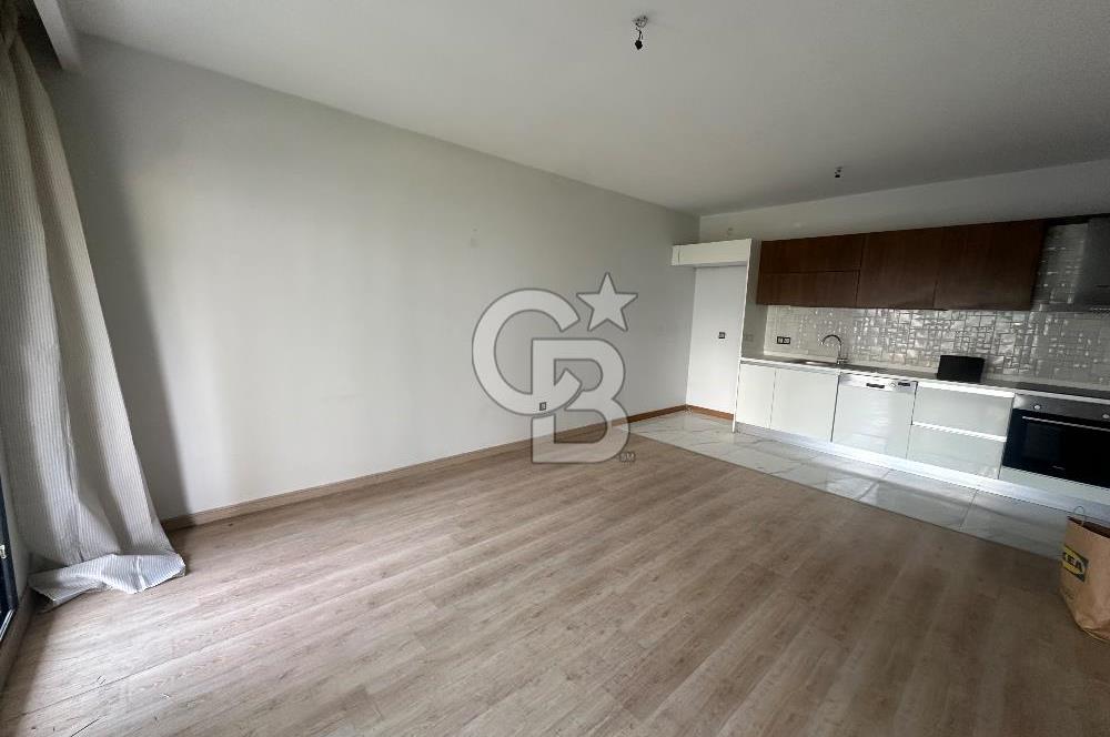 Çiğli Park Yaşam Santorini Sitesi’nde Önü Açık, Büyük Bahçeli Fırsat Daire