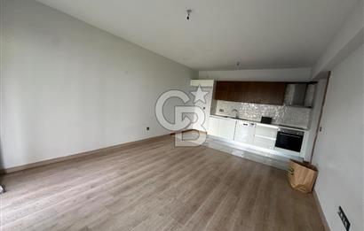 Çiğli Park Yaşam Santorini Sitesi’nde Önü Açık, Büyük Bahçeli Fırsat Daire