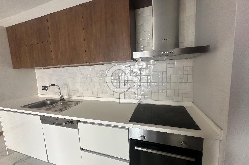 Çiğli Park Yaşam Santorini Sitesi’nde Önü Açık, Büyük Bahçeli Fırsat Daire