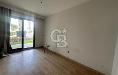 Çiğli Park Yaşam Santorini Sitesi’nde Önü Açık, Büyük Bahçeli Fırsat Daire