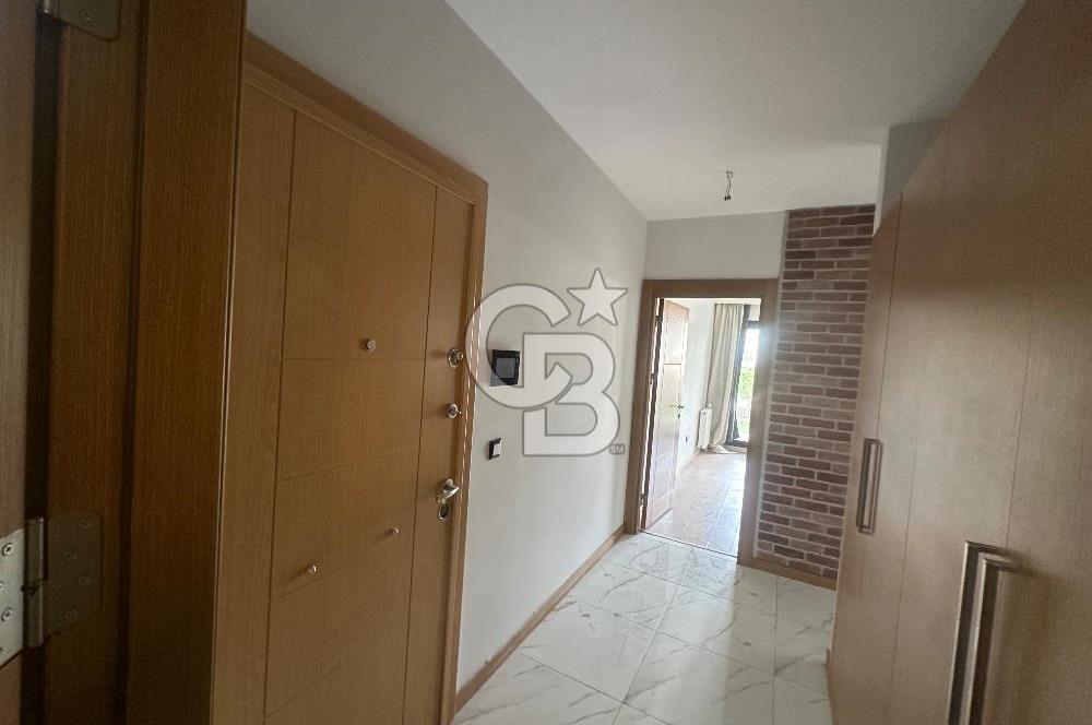 Çiğli Park Yaşam Santorini Sitesi’nde Önü Açık, Büyük Bahçeli Fırsat Daire