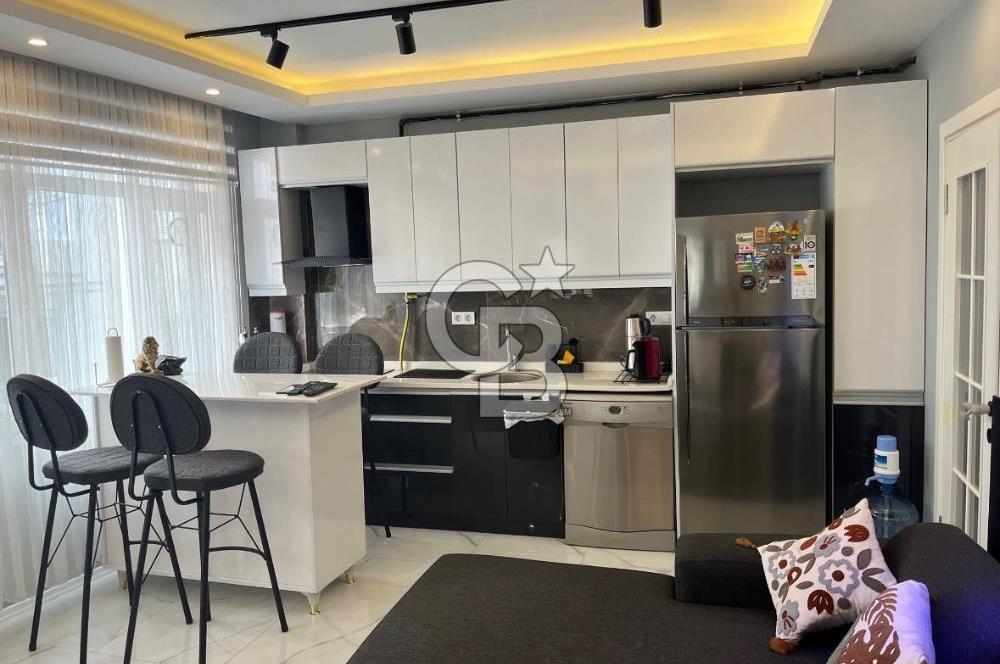 Sahile yakın full tadilatlı 1+1 özel tasarım daire 