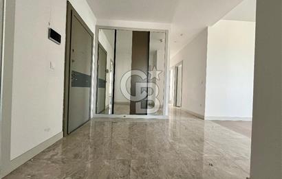 SEMT BAHÇEKENT'TE KISA KATLI BLOKTA 3 CEPHELİ KİRALIK 4+1 DAİRE