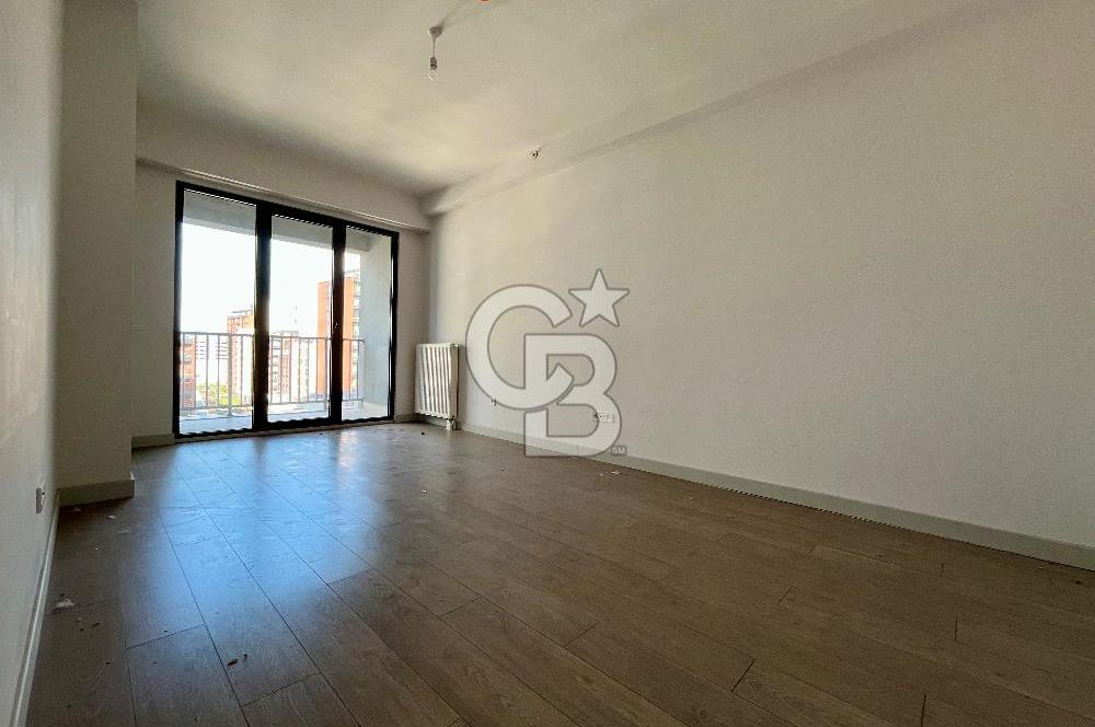 SEMT BAHÇEKENT'TE KISA KATLI BLOKTA 3 CEPHELİ KİRALIK 4+1 DAİRE