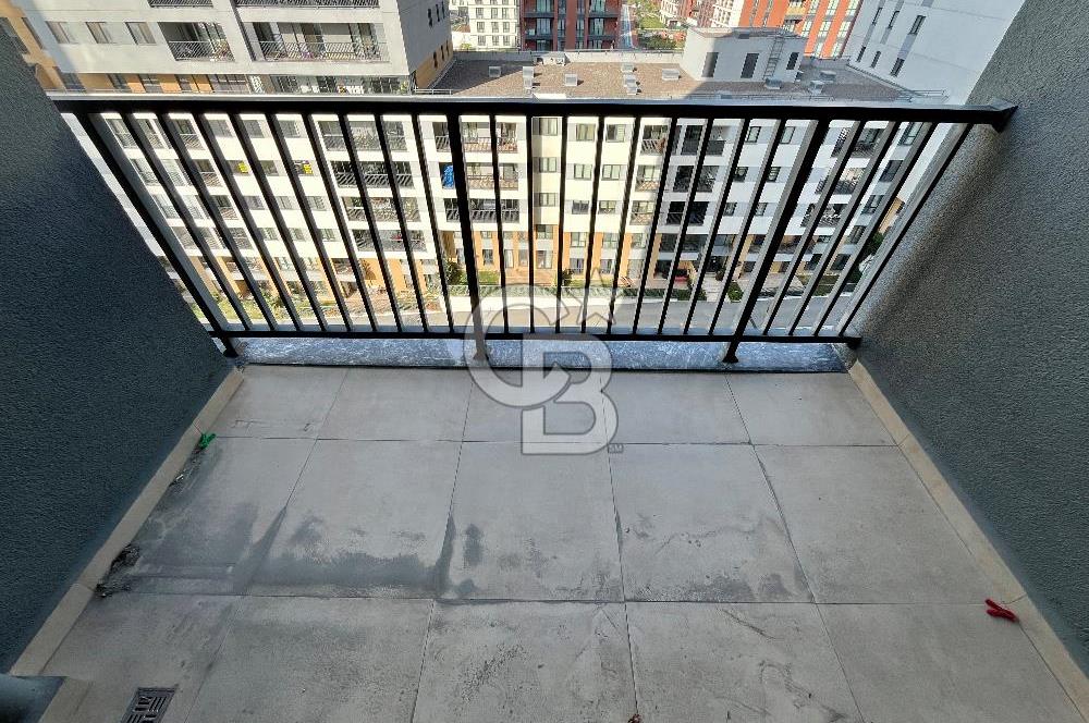 SEMT BAHÇEKENT'TE KISA KATLI BLOKTA 3 CEPHELİ KİRALIK 4+1 DAİRE