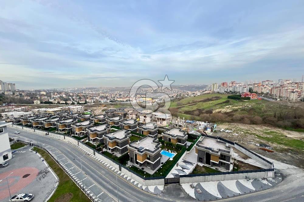 AKZİRVE STRADA 1'DE SATILIK 3+1 VADİ MANZARALI FULL EŞYALI DAİRE