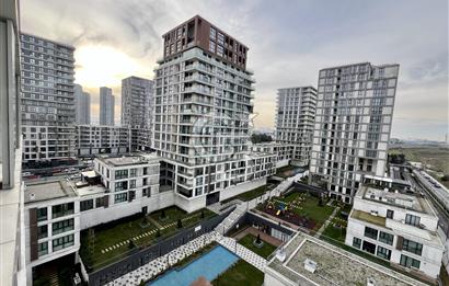 AKZİRVE STRADA 1'DE SATILIK 3+1 VADİ MANZARALI FULL EŞYALI DAİRE