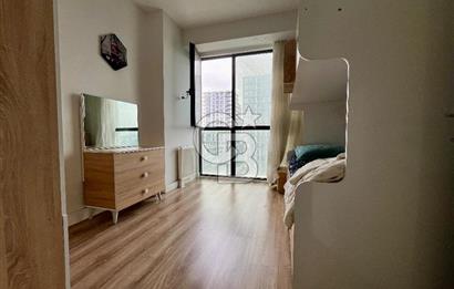 AKZİRVE STRADA 1'DE SATILIK 3+1 VADİ MANZARALI FULL EŞYALI DAİRE