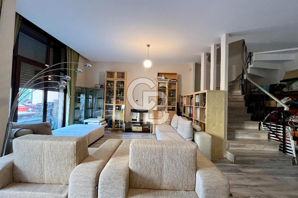 BAHÇEŞEHİR EBRULİ EVLERİ'NDE ÖZEL TASARIM 4+3 SATILIK LÜKS VİLLA