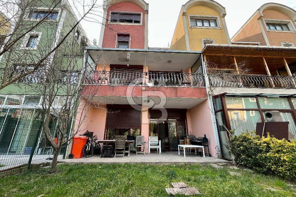 BAHÇEŞEHİR EBRULİ EVLERİ'NDE ÖZEL TASARIM 4+3 SATILIK LÜKS VİLLA