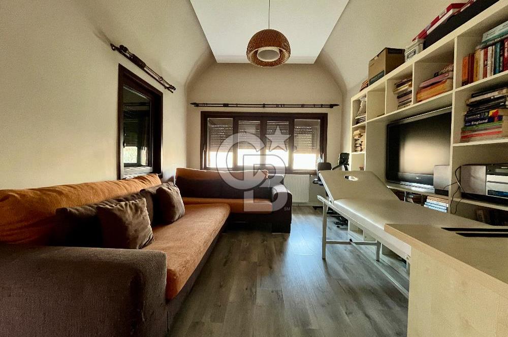 BAHÇEŞEHİR EBRULİ EVLERİ'NDE ÖZEL TASARIM 4+3 SATILIK LÜKS VİLLA