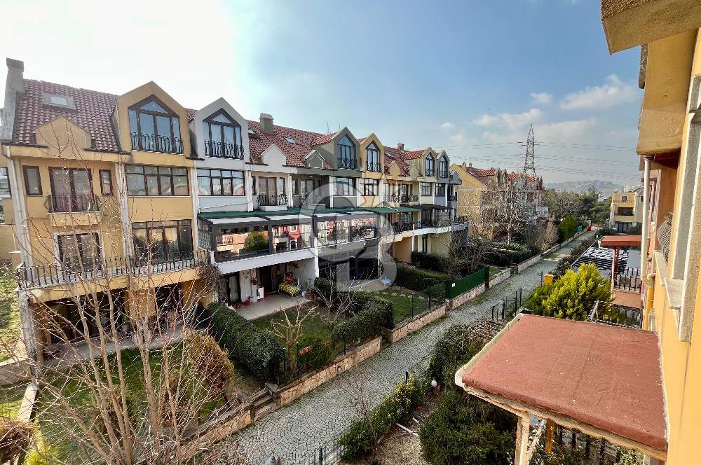 BAHÇEŞEHİR EBRULİ EVLERİ'NDE ÖZEL TASARIM 4+3 SATILIK LÜKS VİLLA