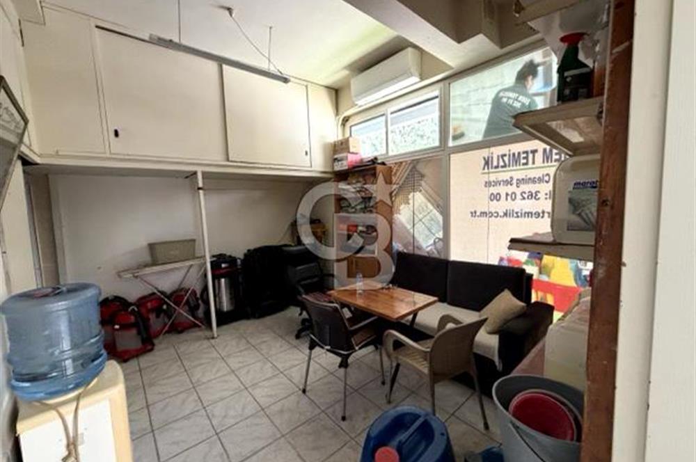 Karşıyaka Yalı'da Köşe Konumda Satılık 39m² Dükkan Favorilerime Ekle Yazdır Facebook ile paylaş