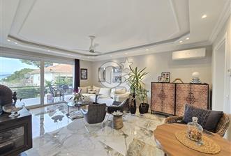 Ayvalık'ta Denize Sıfır Sitede Eşyalı Satılık Lüks Müstakil Ev  - 2 - 340798