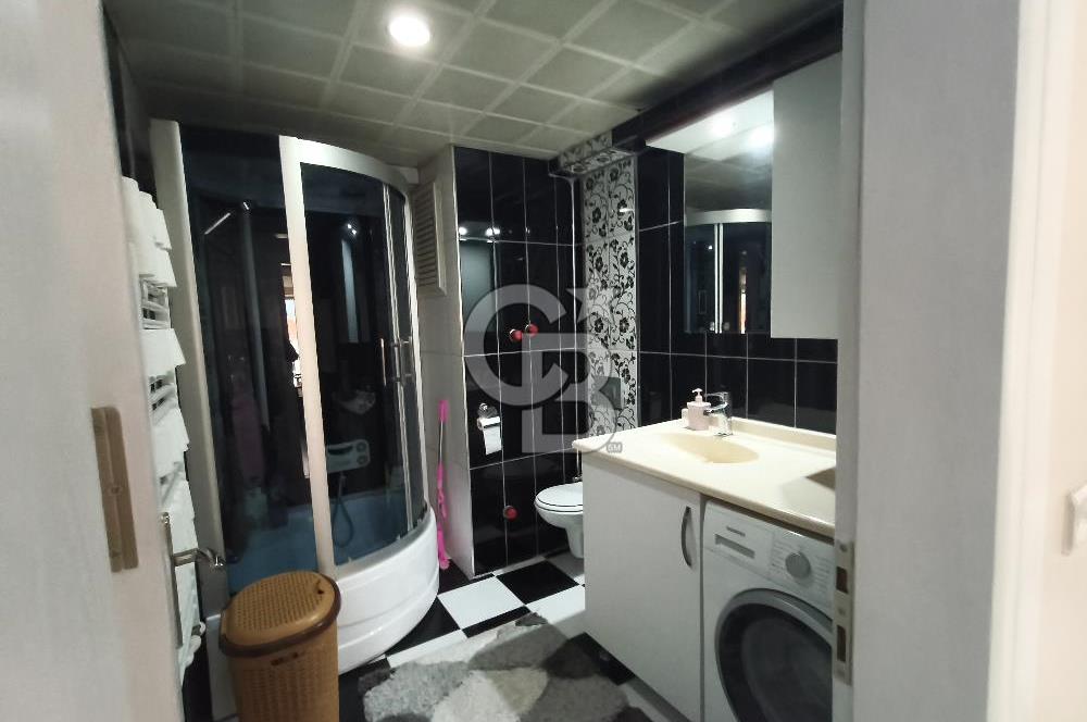 COLDWELL BANKER POYRAZ'DAN CADDE ÜZERİ GENİŞ 3+1 FIRSAT DAİRE