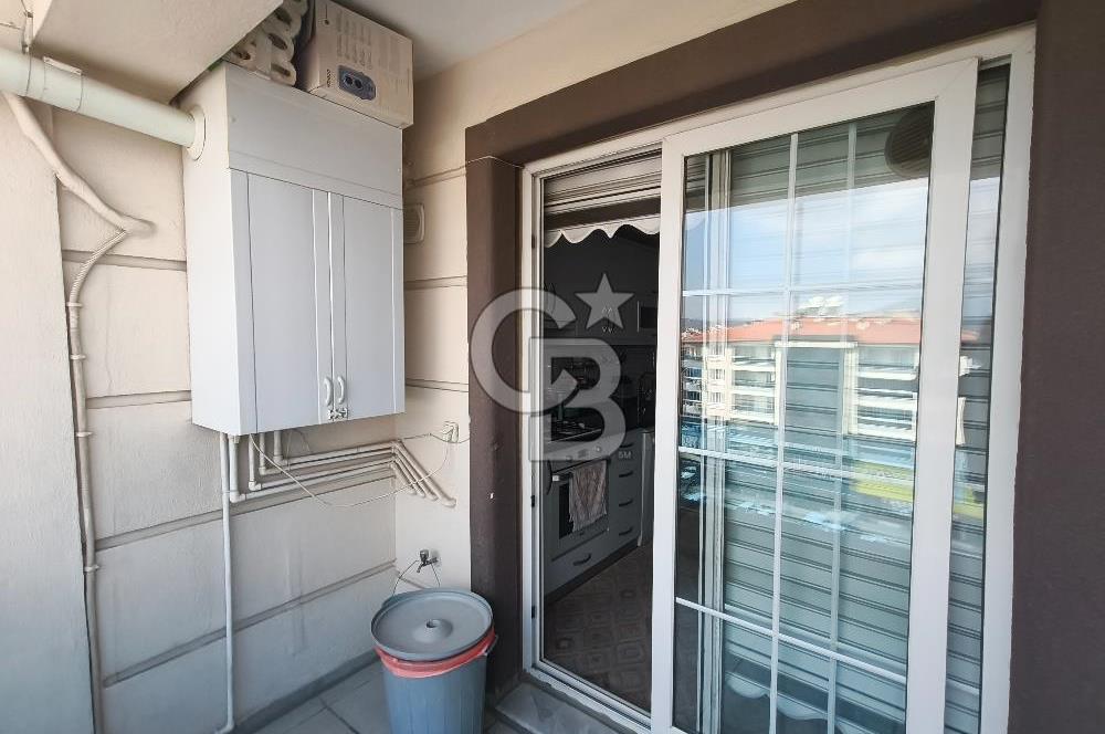 COLDWELL BANKER POYRAZ'DAN CADDE ÜZERİ GENİŞ 3+1 FIRSAT DAİRE